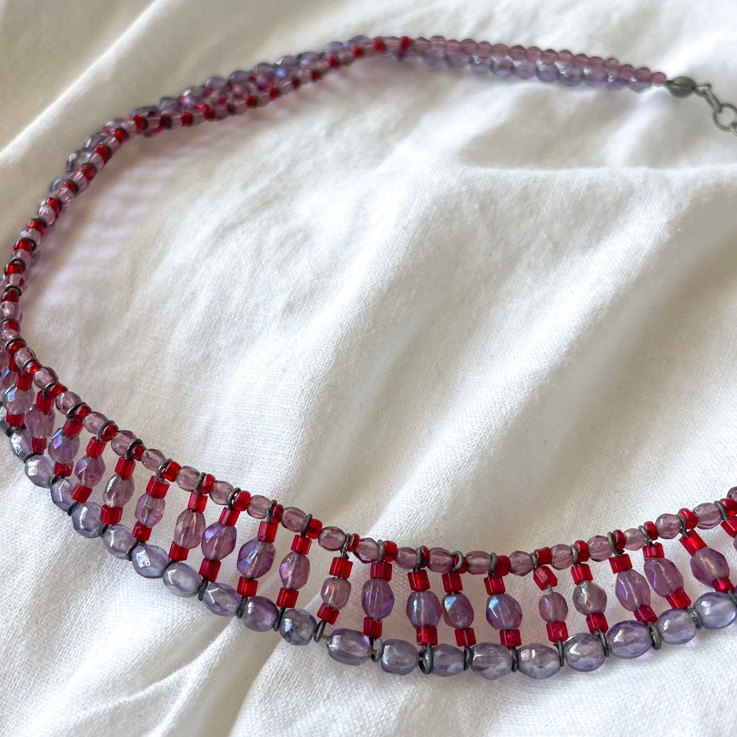 Vintage Necklace Purple Red Bead